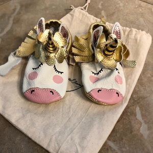 Crystal Jimmy Unicorn Moccasins, Toddler sz. 5
